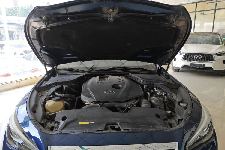 英菲尼迪Q50L 2016款 2.0T 悦享版局部细节24