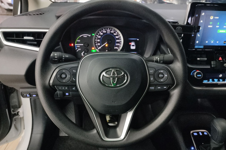 丰田 卡罗拉 2021款 双擎 1.8L E-CVT精英版中控内饰13