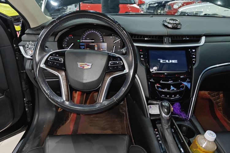 凯迪拉克XTS 2018款 28T 技术型中控内饰13