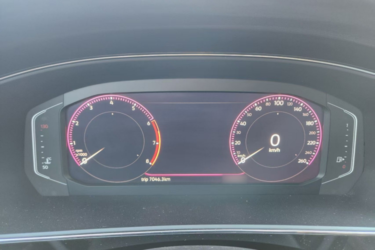 大众 帕萨特 2019款 330TSI 尊贵版 国VI局部细节14