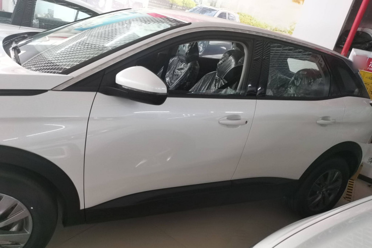 标致4008 2021款 360THP 锋锐版车身外观6005