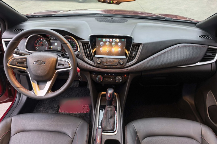 雪佛兰 科鲁泽 2019款 RS 330T 自动畅快版 国VI中控内饰7004