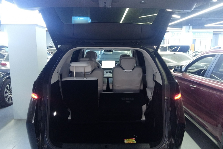 小鹏X9 2024款 640四驱高性能Max局部细节23