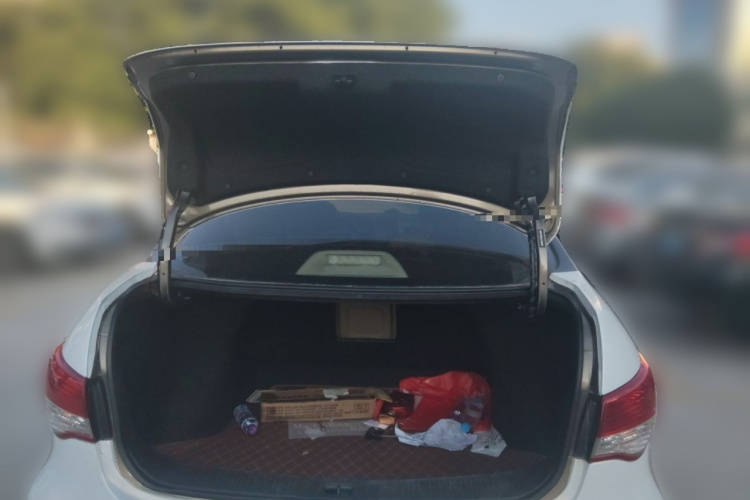 日产 轩逸 2018款 经典 1.6XE+ CVT豪华版局部细节23