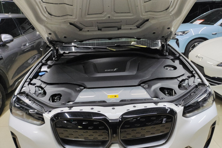 宝马iX3 2023款 创领型局部细节24