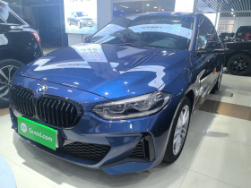 宝马1系 2021款 120i M运动曜夜版