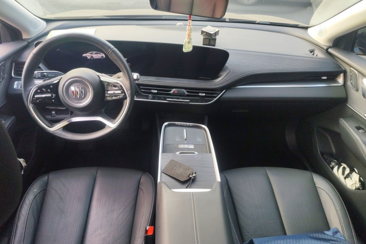 别克 君越 2023款 28T 越尊版中控内饰12