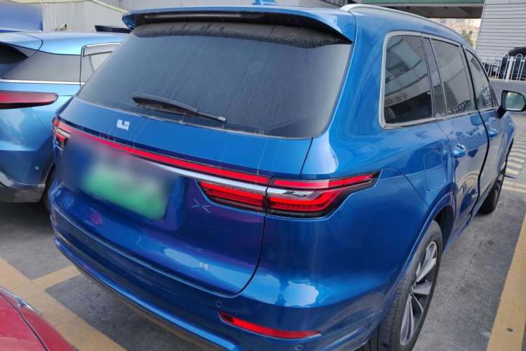 理想汽车 理想ONE 2020款 增程7座版车身外观7