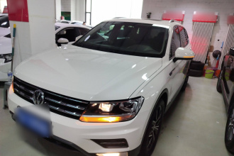 大众 途观L 2019款 改款 330TSI 自动两驱智动豪华版 国VI