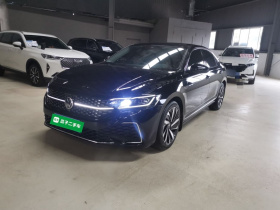 大众 帕萨特 2022款 330TSI 星空豪华版