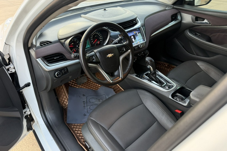 雪佛兰 迈锐宝 2017款 1.5T 自动豪华版中控内饰7005