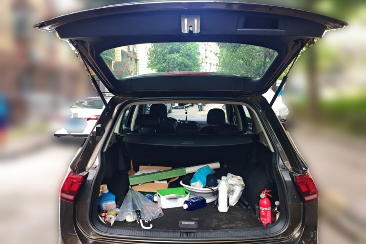 大众 途观L 2018款 330TSI 自动两驱舒适版中控内饰23