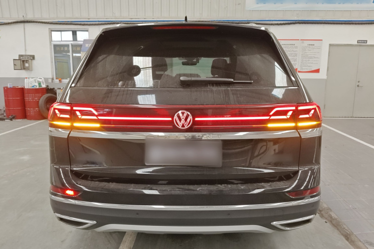 大众 途昂 2021款 330TSI 两驱尊崇豪华版车身外观6