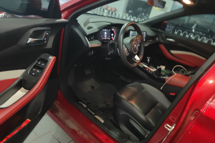 名爵 MG5 2021款 300TGI DCT青奢风潮版中控内饰7003