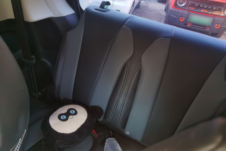 荣威 科莱威CLEVER 2022款 311km元气啵啵版中控内饰21