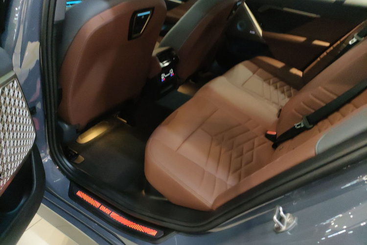 宝马5系 2024款 530Li 尊享型 豪华套装中控内饰21