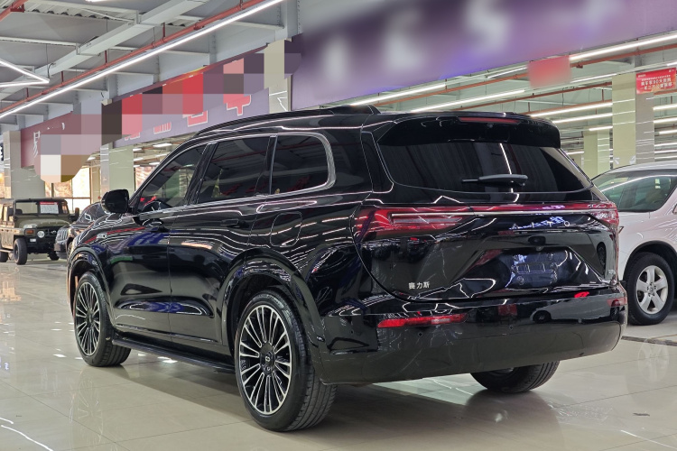 鸿蒙智行 问界M7 2024款 1.5T 智驾四驱Max版 6座车身外观6007