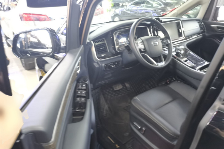 广汽传祺 传祺M8 2023款 领秀系列 390T 尊享版中控内饰20