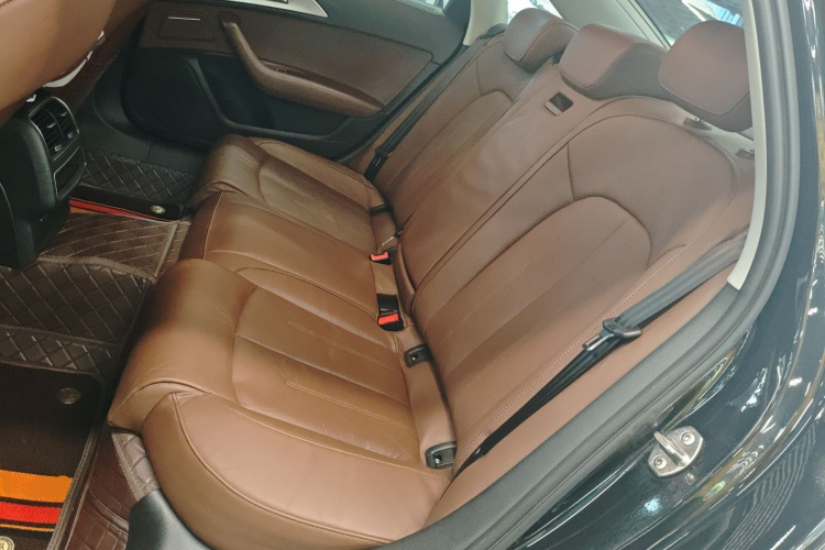 奥迪A6L 2017款 30 FSI 技术型中控内饰21