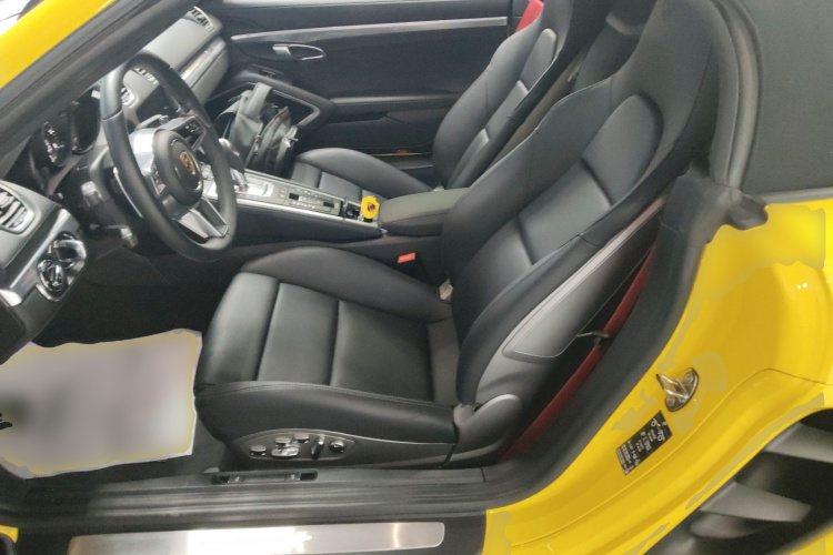 保时捷718 2022款 Boxster 2.0T中控内饰21