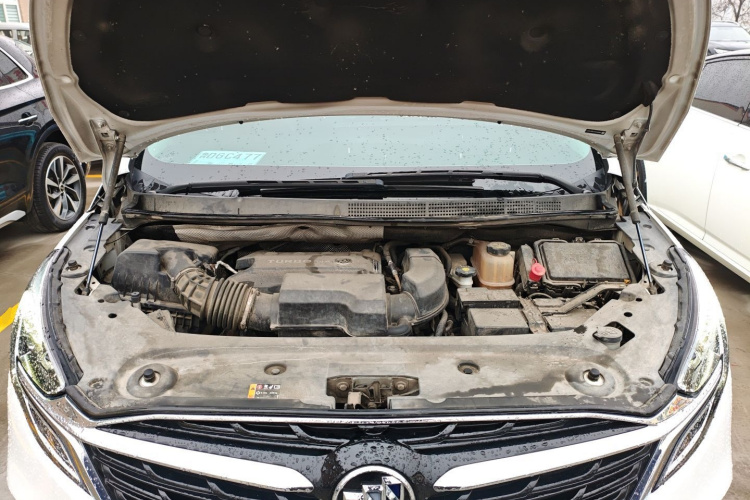 别克GL8 2020款 ES陆尊 653T 舒适型机舱底盘24