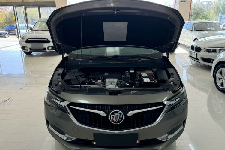 别克GL6 2018款 18T 6座尊贵型车身外观6001