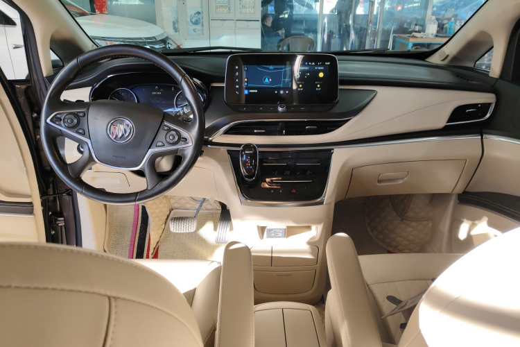 别克GL8 2023款 改款 陆上公务舱 豪华型中控内饰7002