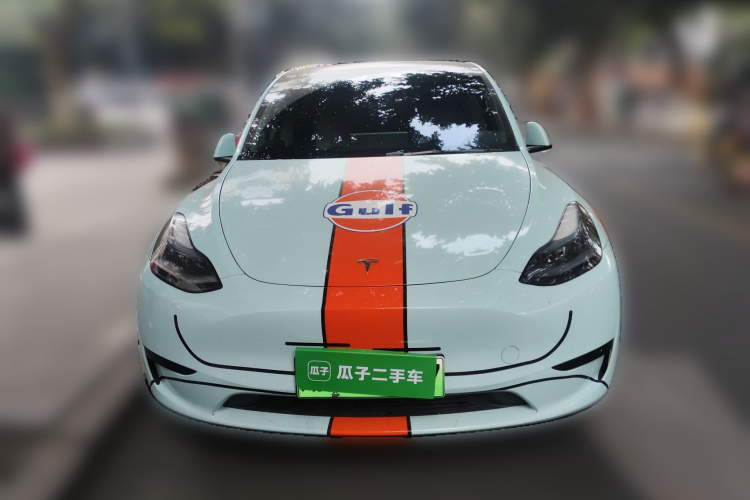 特斯拉 Model Y 2024款 后轮驱动版车身外观2