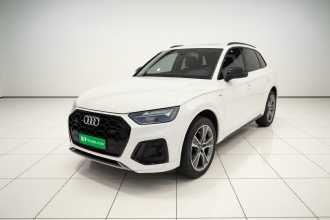 奥迪Q5L 2024款 40 TFSI 豪华动感型