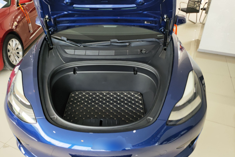 特斯拉 Model 3 2019款 标准续航后驱升级版局部细节24