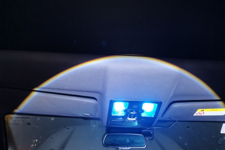 陆风X7 2015款 2.0T 全景尊贵版局部细节22