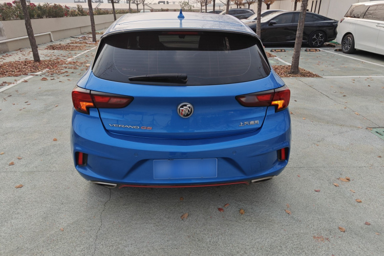 别克 威朗 2016款 两厢GS 20T 双离合燃情运动型车身外观6