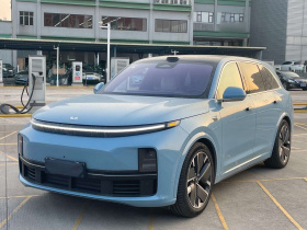 理想汽车 理想L7 2025款 Ultra 智能焕新版