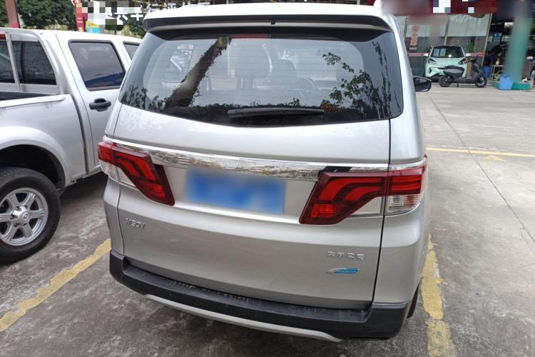 启辰M50V 2019款 1.6L CVT豪华版车身外观6