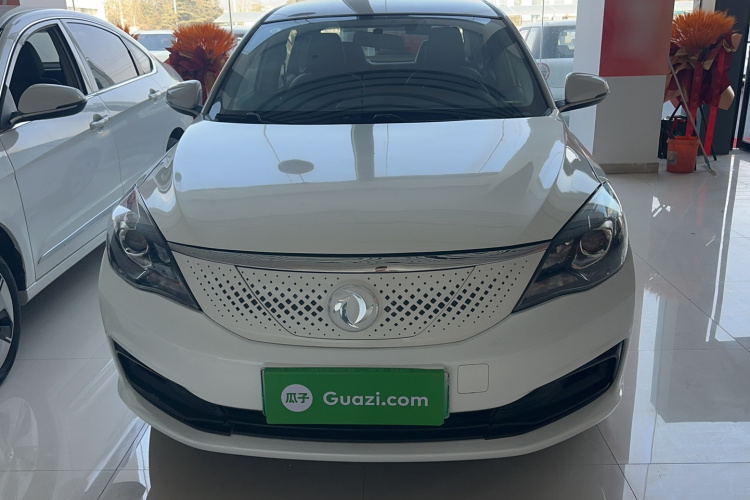 东风风神E70 2022款 500 超享版车身外观6002