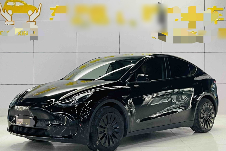 特斯拉 Model Y 2022款 改款 后轮驱动版车身外观1