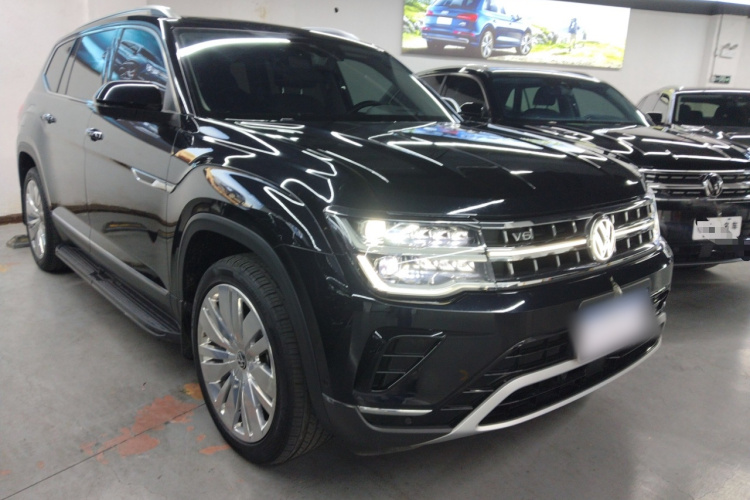 大众 途昂 2023款 530 V6 四驱尊崇旗舰版车身外观3