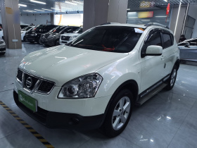 日产 逍客 2015款 2.0XL 酷火 CVT 2WD