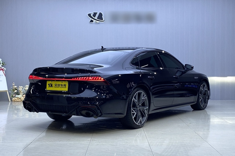 奥迪A7L 2024款 45 TFSI quattro S-line 黑武士版局部细节57