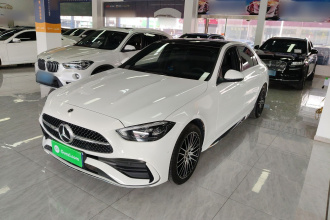 奔驰C级 2023款 改款 C 260 L 运动版