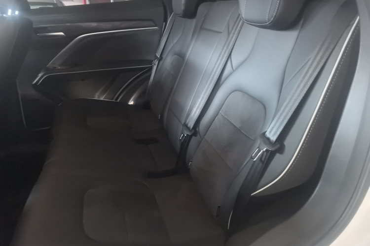 哈弗H6 2023款 国潮版 1.5T 自动都市版中控内饰21