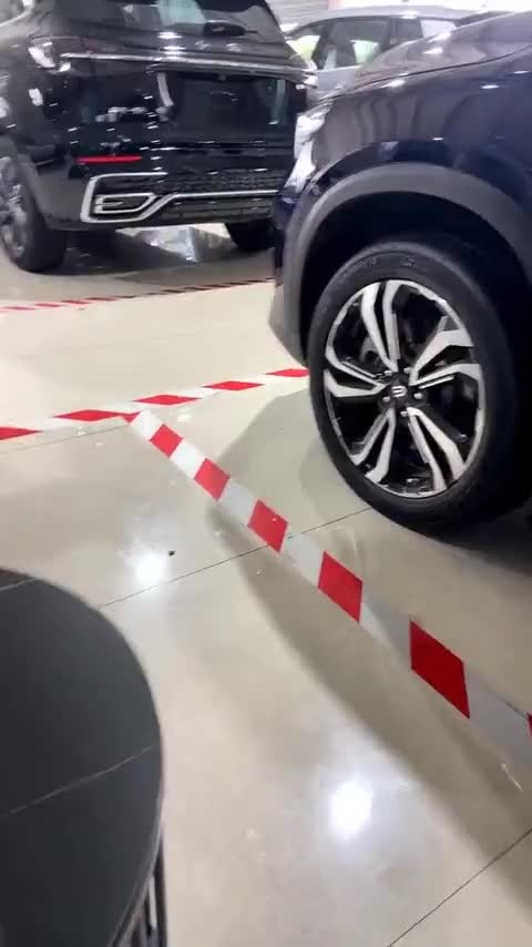 别克GL8 2023款 陆上公务舱 舒适型讲解2