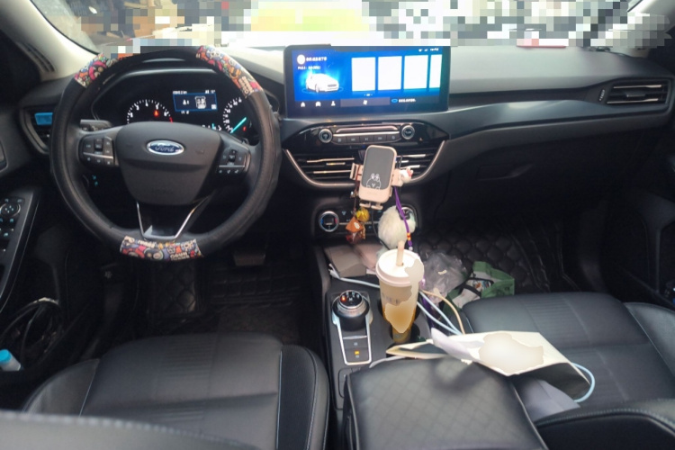 福特 福克斯Active 2020款 EcoBoost 180 自动劲耀型中控内饰12
