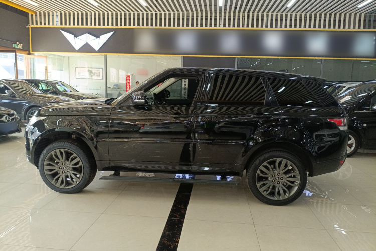 路虎 揽胜运动版 2017款 3.0 SC V6 HSE DYNAMIC车身外观6003