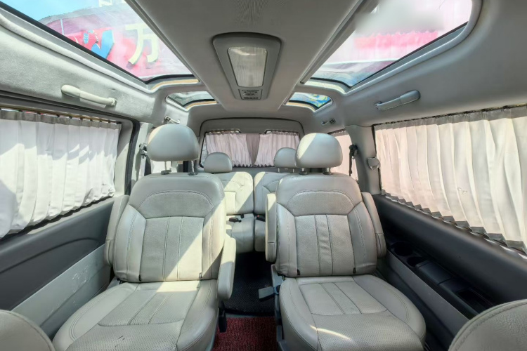 东风风行 菱智 2016款 M3 1.6L 7座豪华型 国IV局部细节22