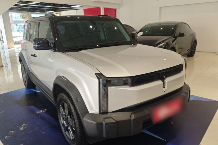 奇瑞iCAR 03 2024款 401km 两驱标准进阶版车身外观3