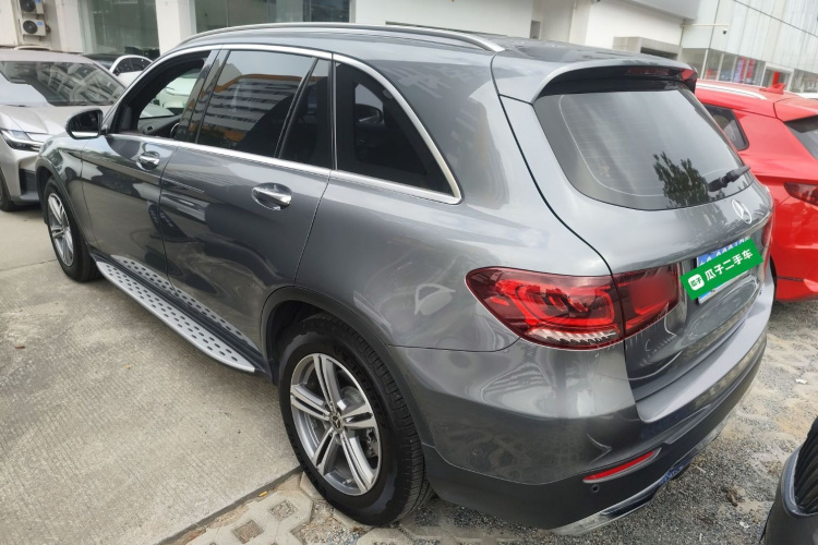 奔驰GLC 2021款 GLC 260 L 4MATIC 动感型车身外观4