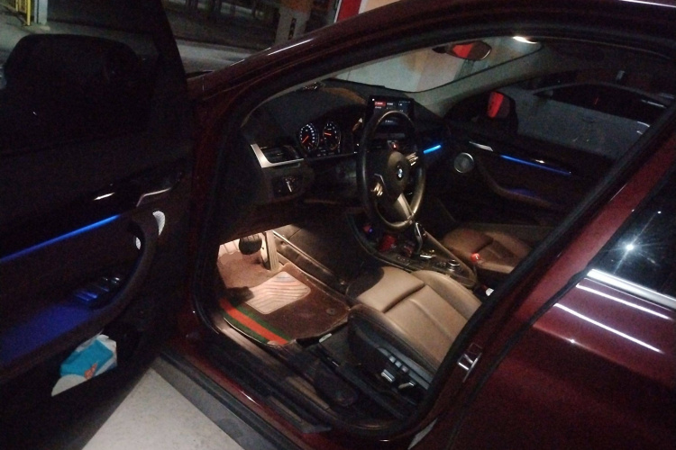 宝马X1 2021款 sDrive25Li 领先型中控内饰7003