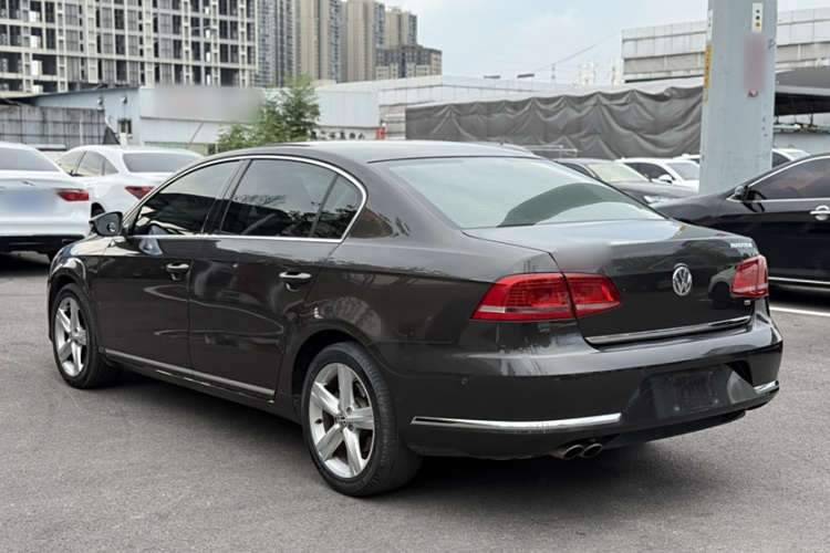 大众 迈腾 2015款 1.8TSI 尊贵型车身外观6004