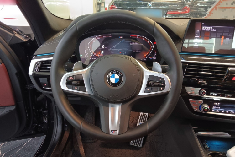 宝马5系 2020款 530Li 尊享型 M运动套装中控内饰13